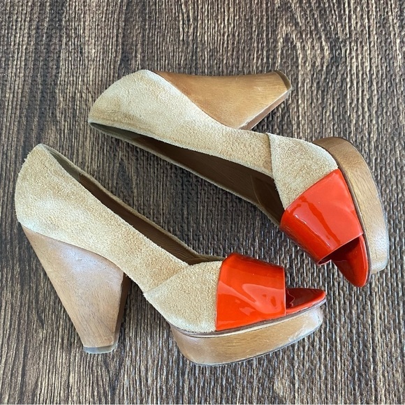 BCBG MAXAZRIA Beige Orange Leather Platform Heel Pumps Sz US 6.5 B